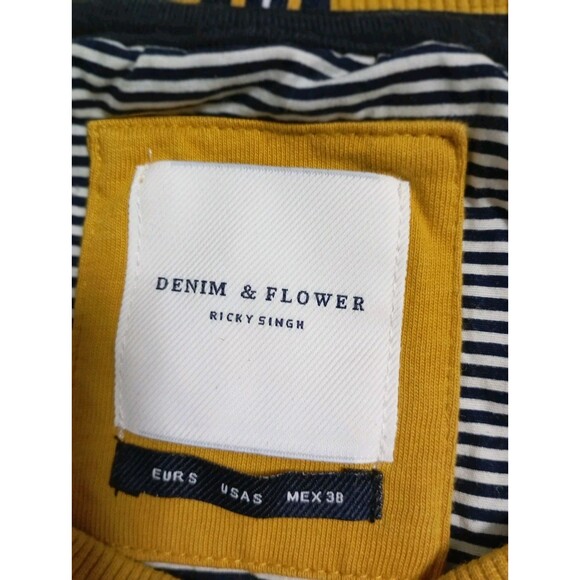 Denim & Flower Sweater Men And Women's Size S mustard color - Picture 2 of 12